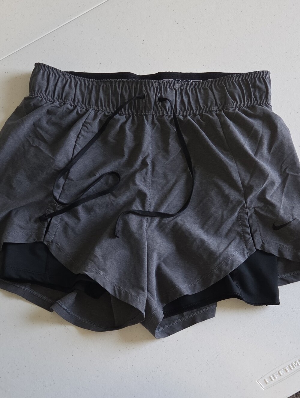 Nike Women's Dark Gray Black Lined Athletic Shorts Drawstring Size S 3" Inseam